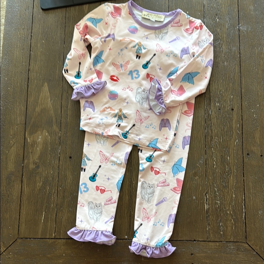 Toddler Taylor Swift pajamas